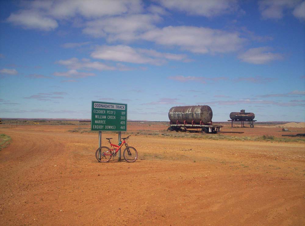 oodnadatta-AsiaPhotoStock