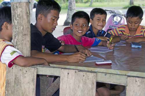 outdoor school-AsiaPhotoStock