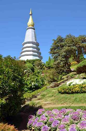 pagoda-AsiaPhotoStock