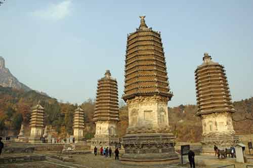 fa hua pagodas-AsiaPhotoStock