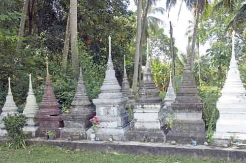 pagoda gravestones-AsiaPhotoStock