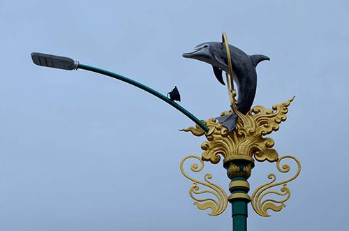 patong lamp-AsiaPhotoStock