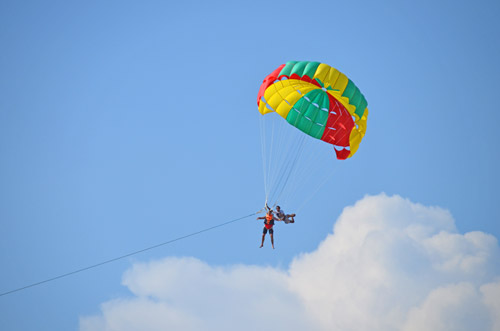 patong flying-AsiaPhotoStock