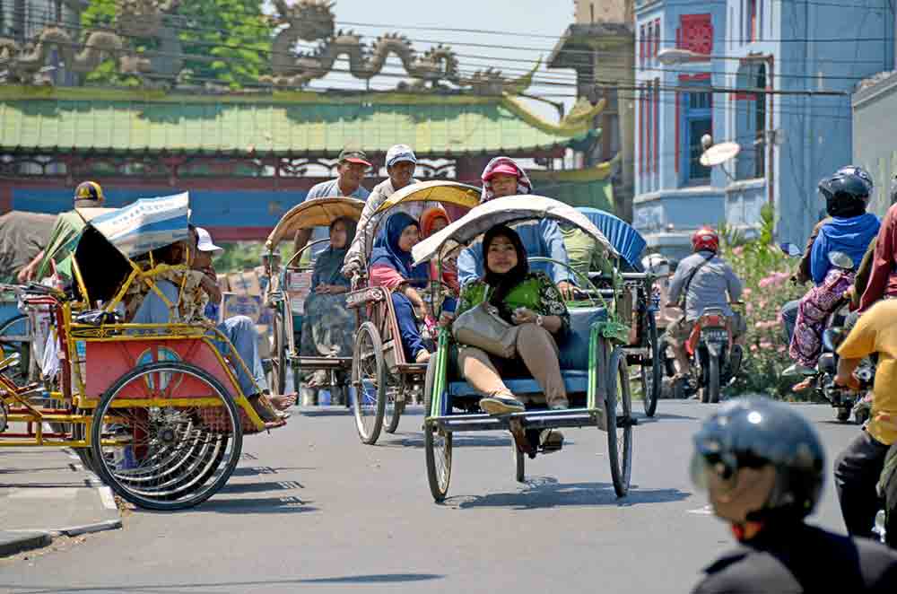 pedicab surabaya-AsiaPhotoStock