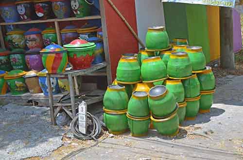 pots green-AsiaPhotoStock