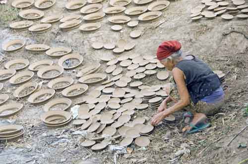 pottery factory-AsiaPhotoStock