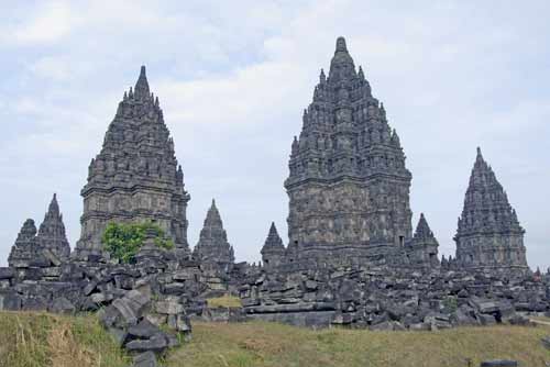 prambanan complex-AsiaPhotoStock