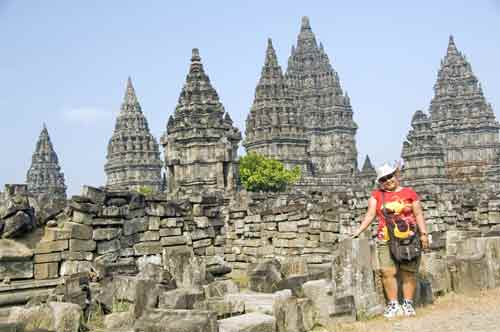 prambanan guide-AsiaPhotoStock