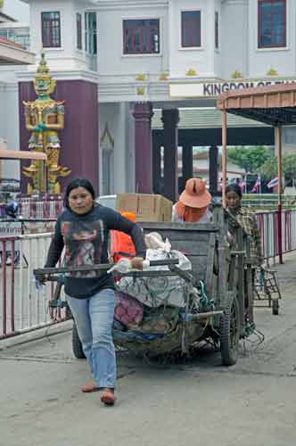 pull hand cart-AsiaPhotoStock