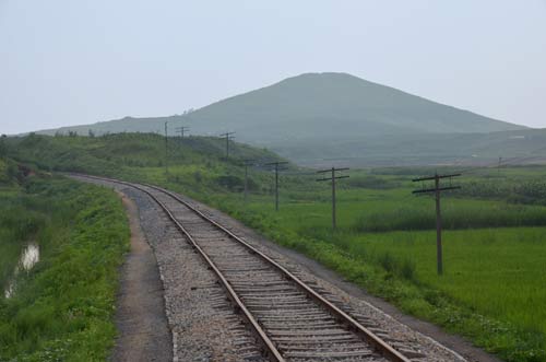 rails-AsiaPhotoStock