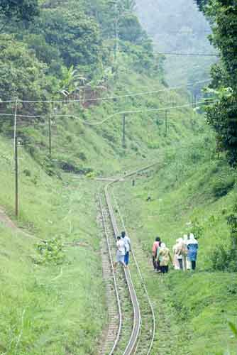 railway-AsiaPhotoStock