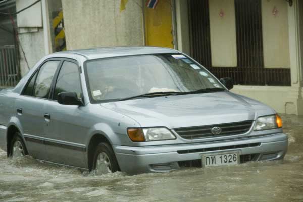 floods-AsiaPhotoStock