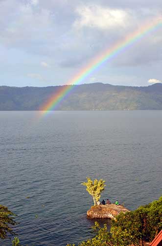 rainbow-AsiaPhotoStock