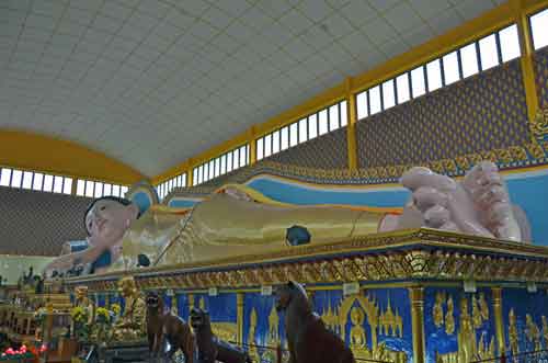 reclining thai buddha-AsiaPhotoStock