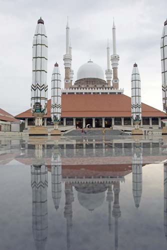 reflection at semarang-AsiaPhotoStock