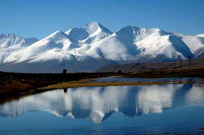 reflecting pool-AsiaPhotoStock