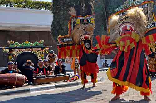 reog ponorogo-AsiaPhotoStock