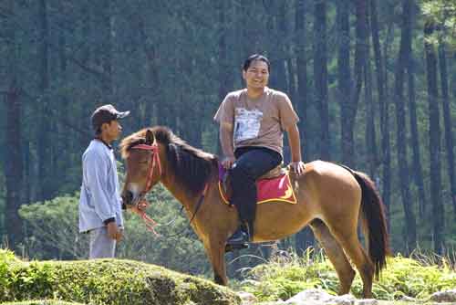 riding at gedung songo-AsiaPhotoStock