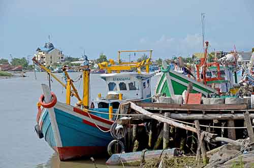 river boats-AsiaPhotoStock