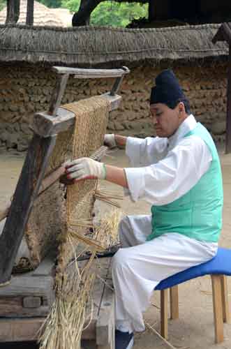 rope weaving-AsiaPhotoStock