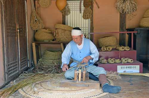 rope work-AsiaPhotoStock