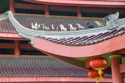 sam poo kong roofs-AsiaPhotoStock