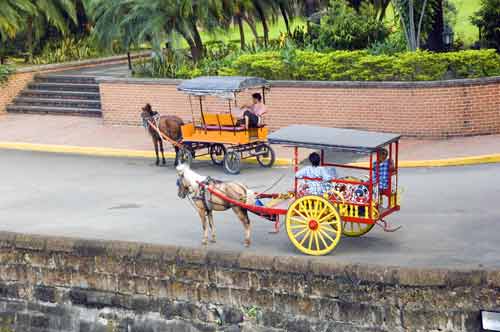 santiago carriages-AsiaPhotoStock