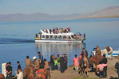 lake sayram-AsiaPhotoStock