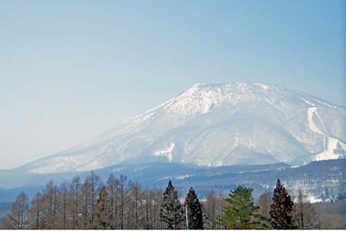 scenic snowy mountain-AsiaPhotoStock