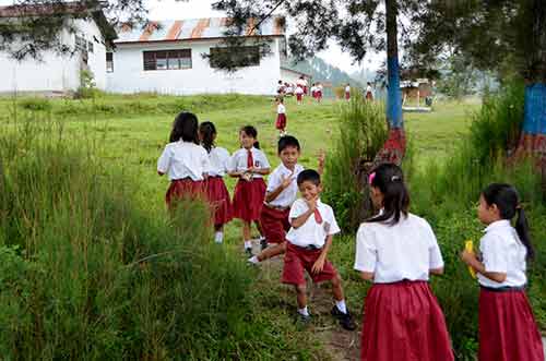 school toba-AsiaPhotoStock