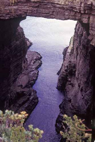 natural sea bridge-AsiaPhotoStock