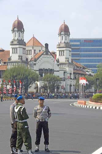 security lawang sewu-AsiaPhotoStock