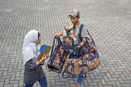 hawker selling bags-AsiaPhotoStock