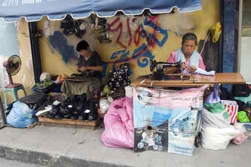 sewing nonthaburi-AsiaPhotoStock