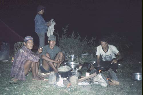 porters meal-AsiaPhotoStock