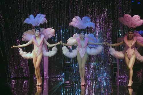 show girls-AsiaPhotoStock