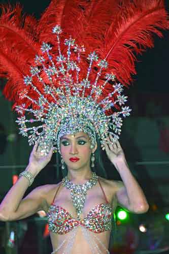 show girl bangla road-AsiaPhotoStock