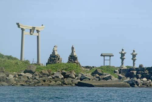 shrine tojinbo-AsiaPhotoStock