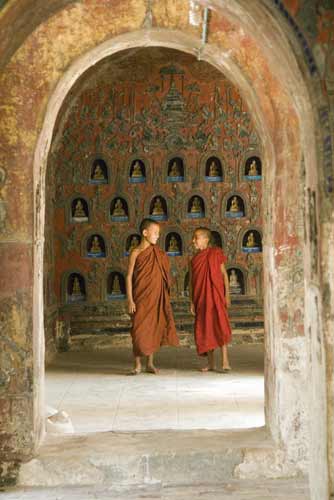 shwe yan pyay temples-AsiaPhotoStock