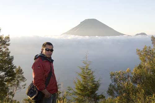 sikunir clouds-AsiaPhotoStock