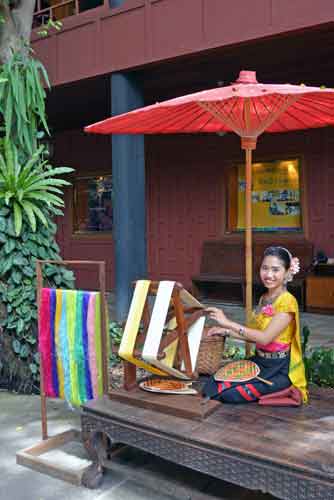 silk weaving bangkok-AsiaPhotoStock