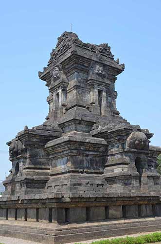 singosari temple-AsiaPhotoStock