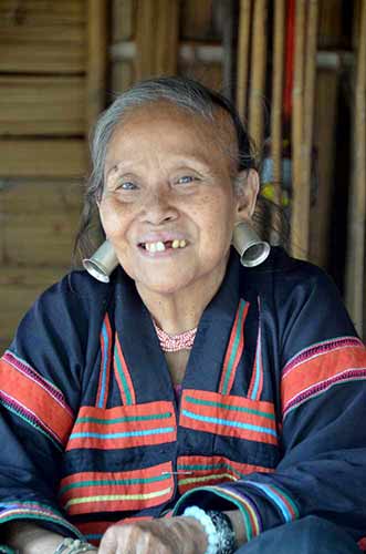 smiling lahu-AsiaPhotoStock