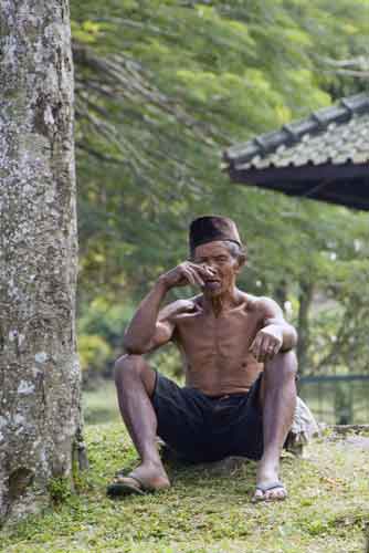 watching and resting-AsiaPhotoStock