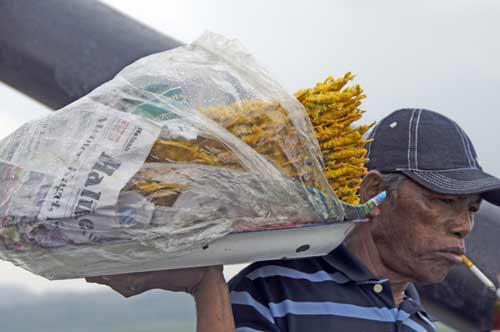 snacks barelang-AsiaPhotoStock