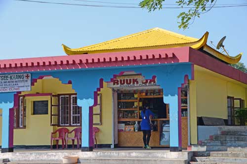 souvenir shop-AsiaPhotoStock