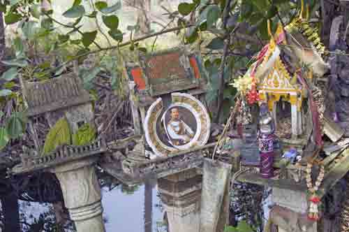 spirit house plate-AsiaPhotoStock