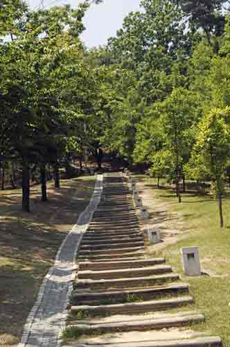 stairs suwon-AsiaPhotoStock