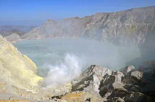 steam sulphur-AsiaPhotoStock