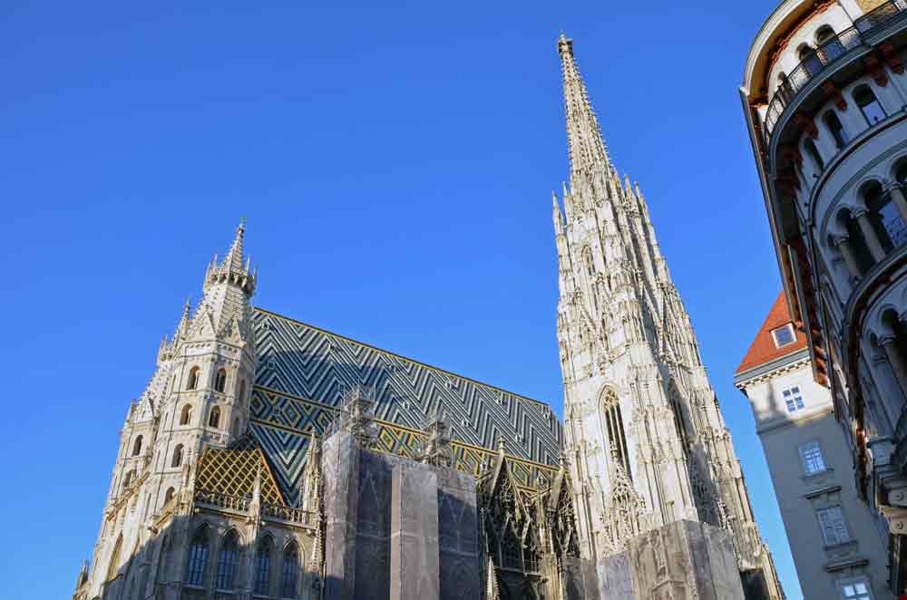 stephansdom church-AsiaPhotoStock